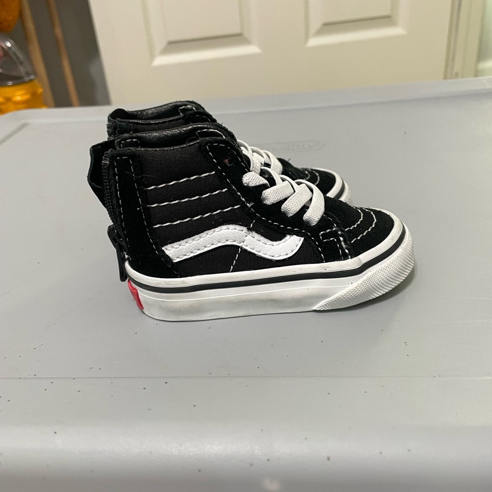 Vans Black and White Kids Sneakers
